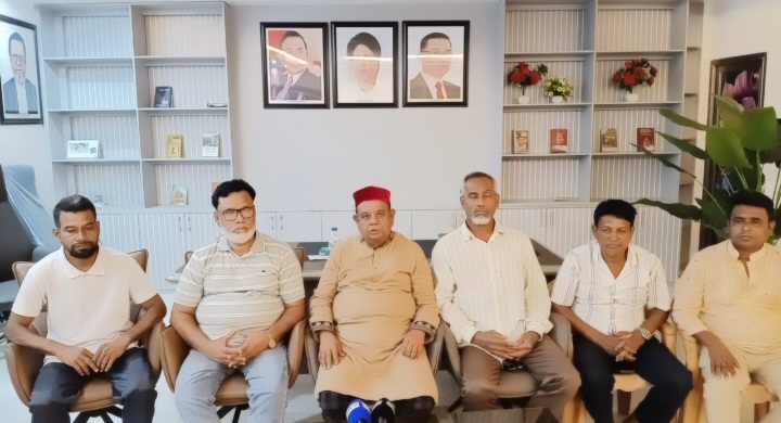 নারায়ণগঞ্জে যুবদল নেতা খায়রুল ইসলাম সজীবের বহিষ্কারাদেশ প্রত্যাহার, ফিরে পেলেন পদ কেন্দ্রীয় কমিটিকে শুভেচ্ছা অভিনন্দন।