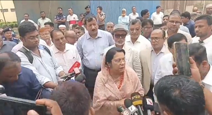সিদ্ধিরগঞ্জে সিন্ডিকেট কোনো সরকারই পছন্দ করে না: খাদ্যমন্ত্রী